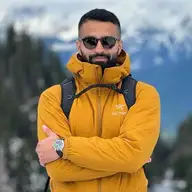 Ali M.