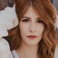 Zoë C.