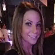 Tia S.