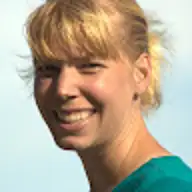 Leah R.