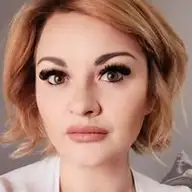 Vanessa V.