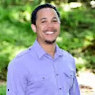Sean D.