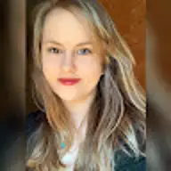Nicole W.