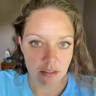 Shauna E.