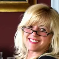 Noémi L.