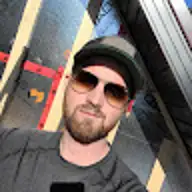 Chris L.
