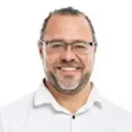 Dominique B.