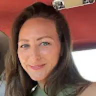 Elise L.