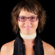 Mélanie F.