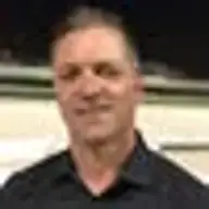 Steeve L.