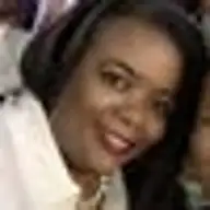 Dominique F.