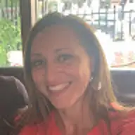 Claudia S.