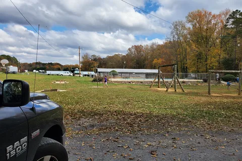 Holly Bluff Family Campground