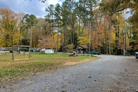 Holly Bluff Family Campground