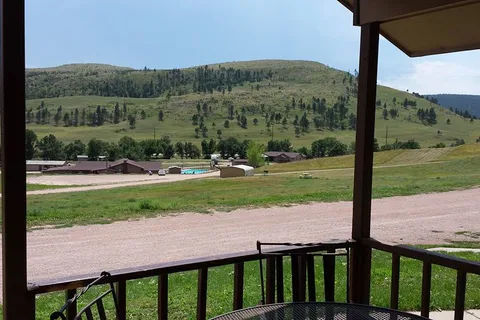 Elk Creek Resort and Lodge