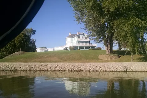 Holiday Point Marina and Campground