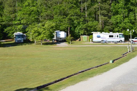 Lake Waldos Beach Campground