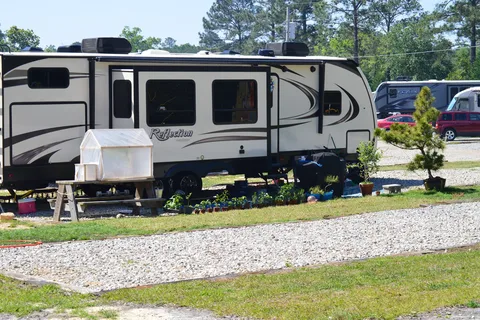 Lake Waldos Beach Campground