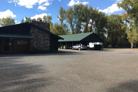 Tall Texan RV Park and Cabins