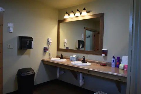 Gold Mountain RV Park and Tipi Rental in WA