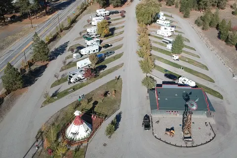 Gold Mountain RV Park and Tipi Rental in WA