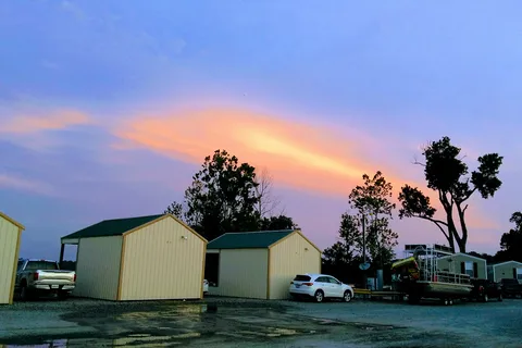 Red River South Marina-Resort