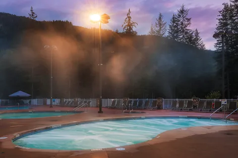 Crazy Creek Hot Pools Resort