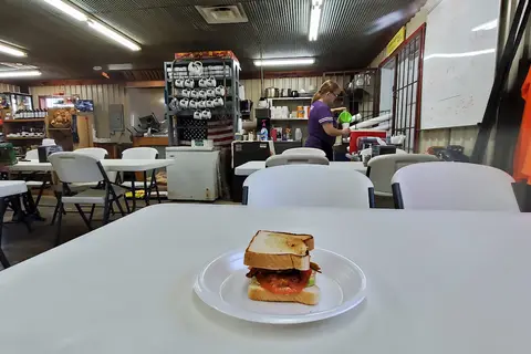 Honobia Creek Store RV Park