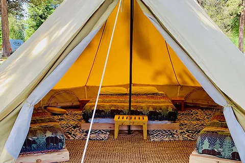 Crater Lake Resort