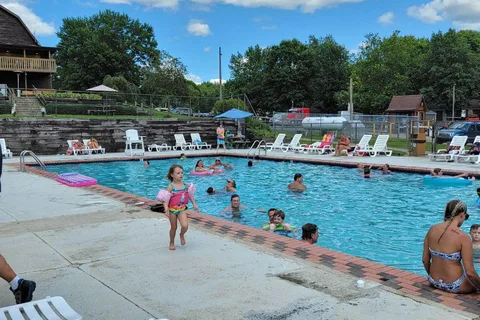 Roundup Lake RV Park