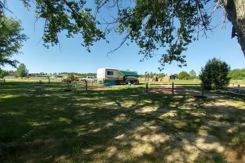 Sandy Point - Guernsey State Park