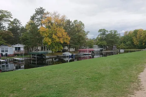Stony Pt Resort and Campground