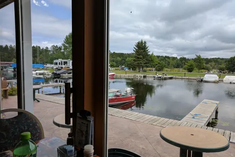 Stony Pt Resort and Campground
