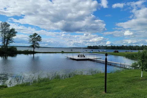 Stony Pt Resort and Campground