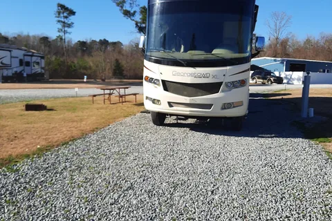 Raleigh Oaks RV and Cottage Resort