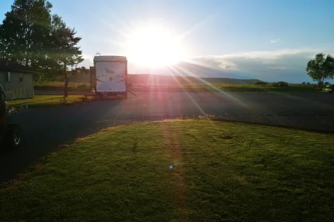 Centennial RV Park and Cmp Grnd
