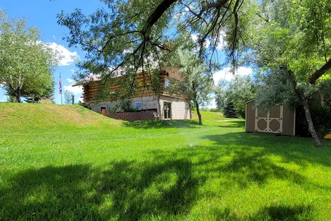 Twin Pines RV Park and Campgrounds