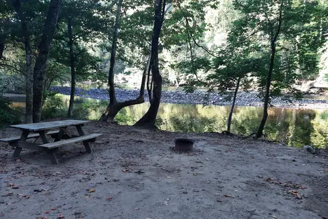 Fox Fire Riverside Campground