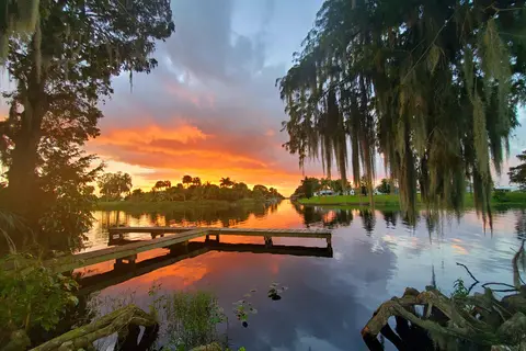 Zachary Taylor Waterfront RV Resort