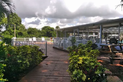 Zachary Taylor Waterfront RV Resort