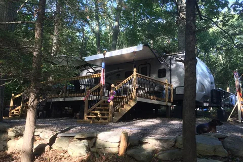 Laurel-lock Campgrounds