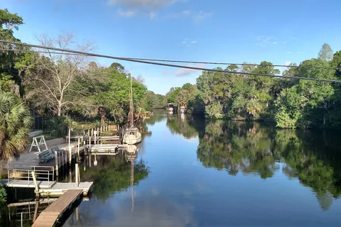 Big Oaks River Resort