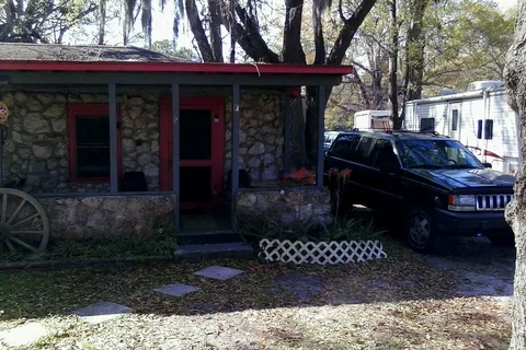 Big Oaks River Resort