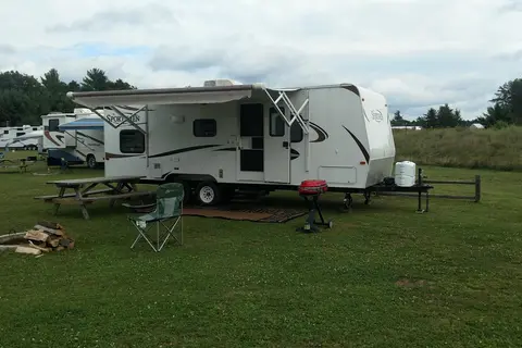Hi-Pines Campground and Resort