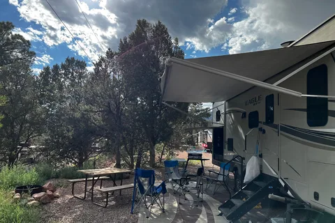 Mountaindale Cabins and RV Resort