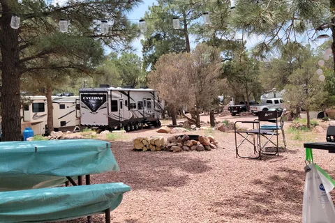 Mountaindale Cabins and RV Resort