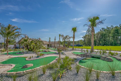 Island Oaks RV Resort