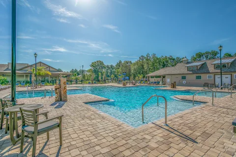 Island Oaks RV Resort