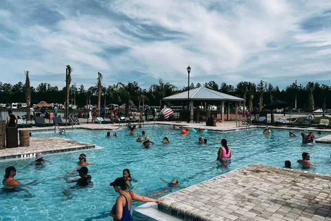 Island Oaks RV Resort