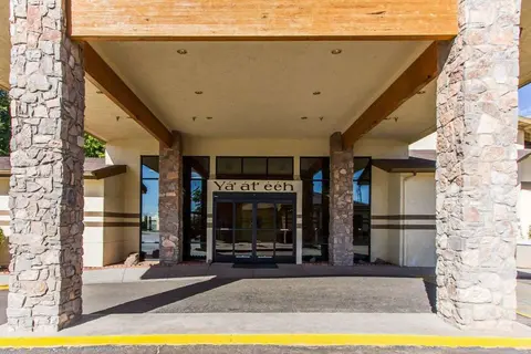 Navajoland Inn and RV Park
